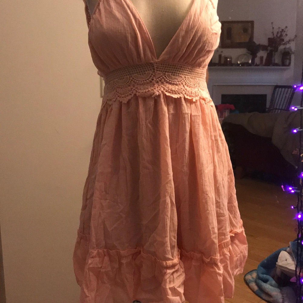 Brand New Women’s Sleeveless Lace Dress - Picture 5 of 5